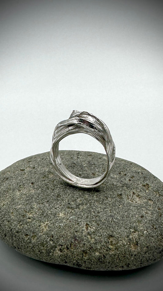 Flow State Mitsuro Hikime Ring detail shot highlighting organic flowing silver texture