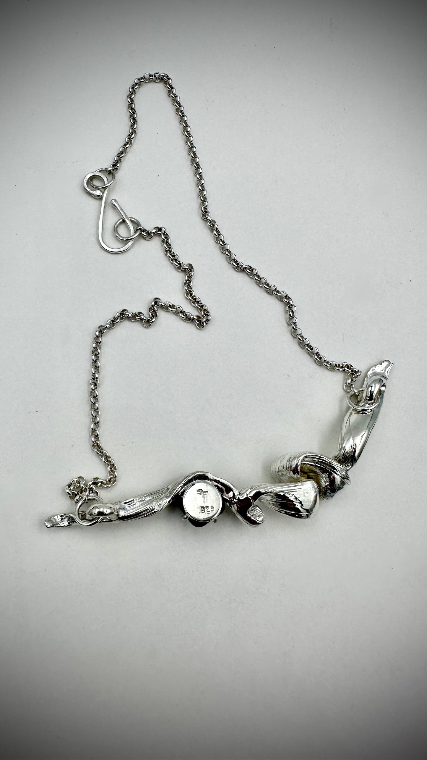 Flow State Trail Necklace with natural Tasmanian Black Spinel on 41cm sterling silver Belcher chain